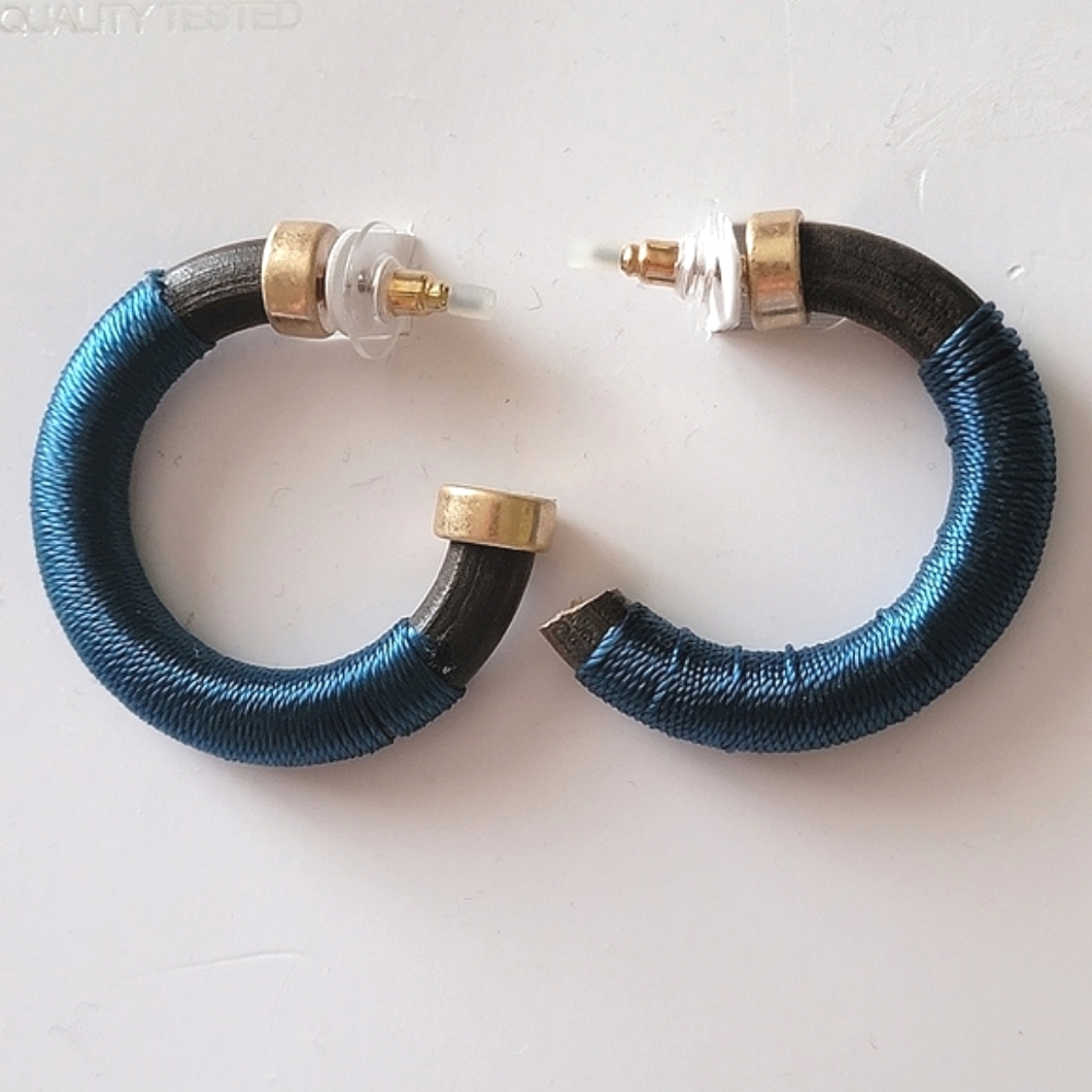 Wooden Hoop Earrings -Flaw-